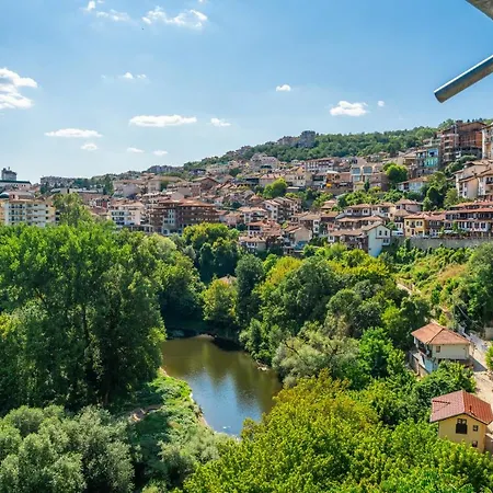 Four Riders Veliko Tărnovo